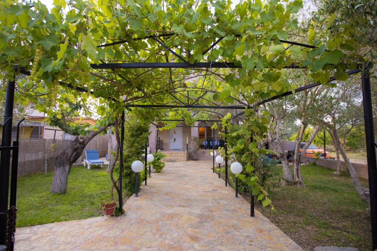 Vila Halkidiki Nea Kallikrateia Exterior foto