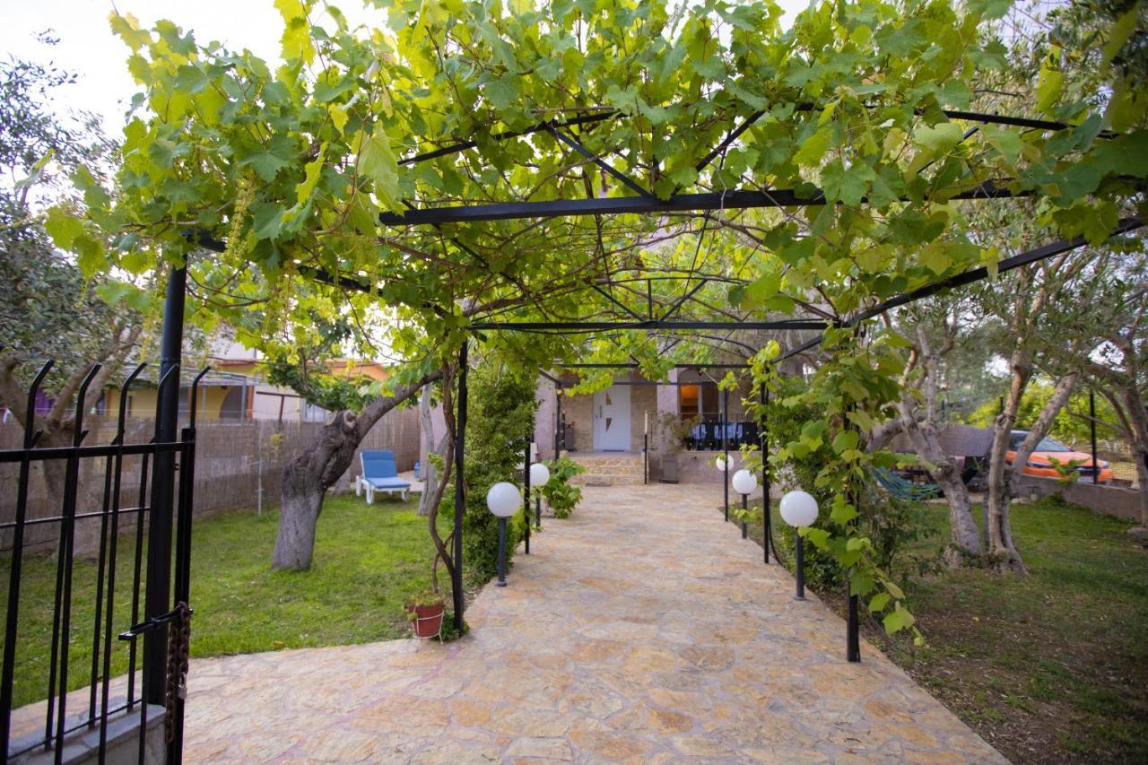 Vila Halkidiki Nea Kallikrateia Exterior foto