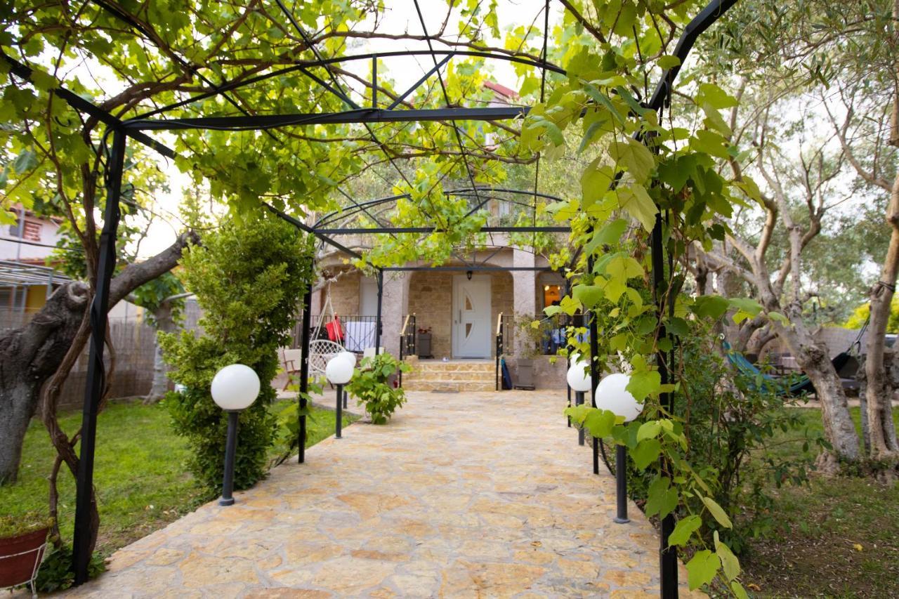 Vila Halkidiki Nea Kallikrateia Exterior foto