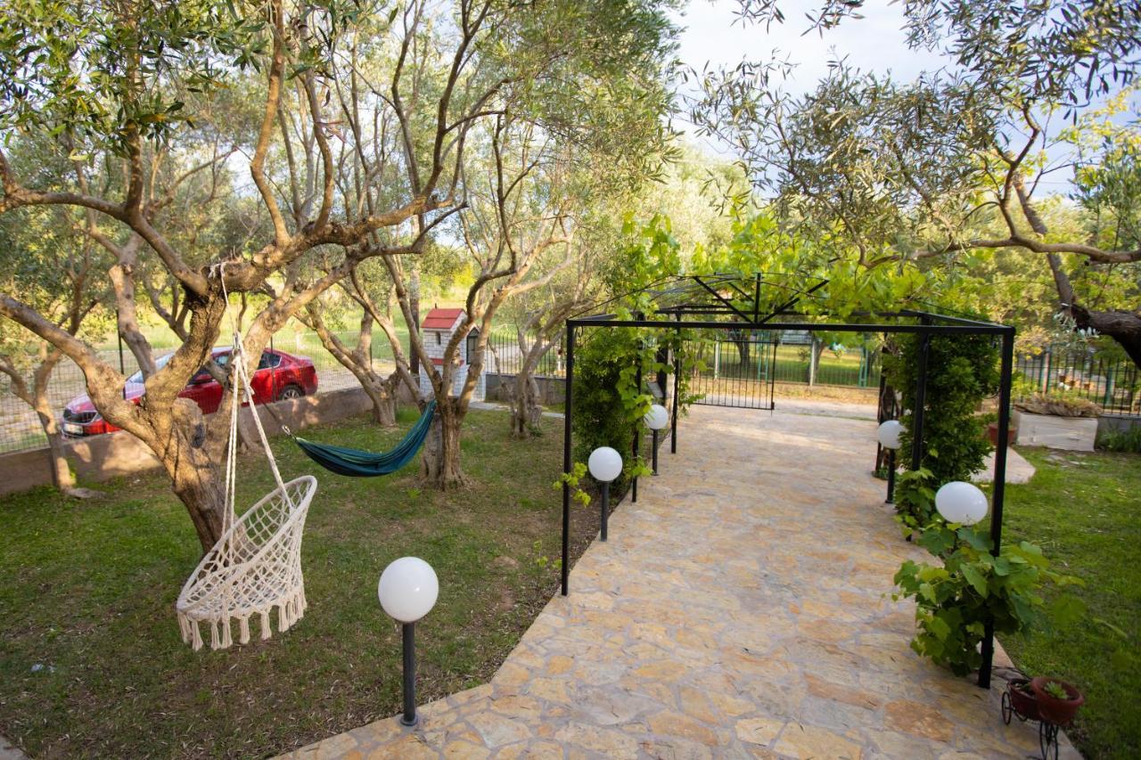 Vila Halkidiki Nea Kallikrateia Exterior foto