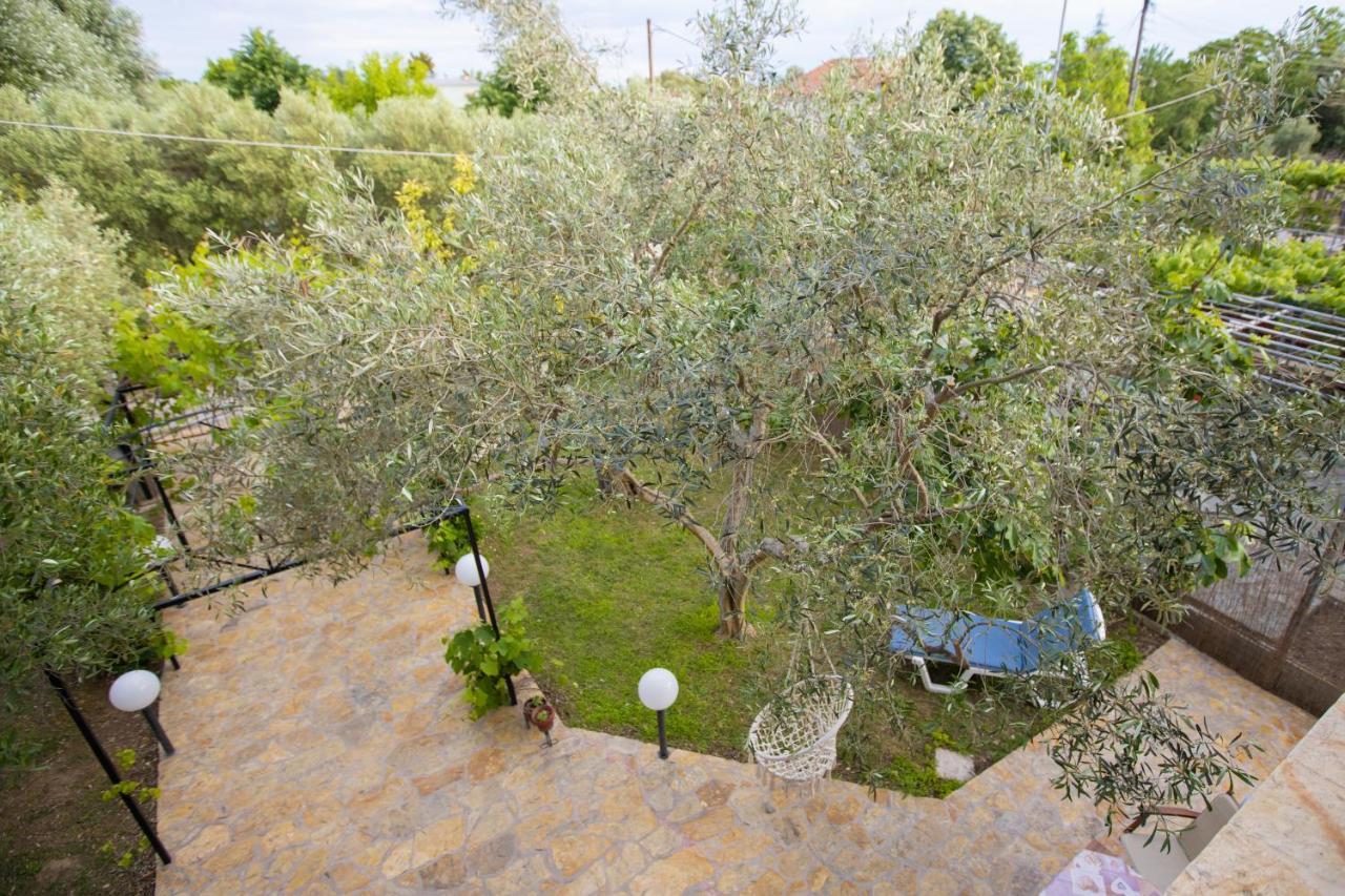 Vila Halkidiki Nea Kallikrateia Exterior foto